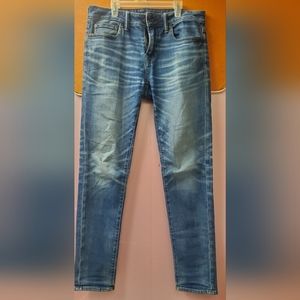American Eagle Airflex + Skinny jeans